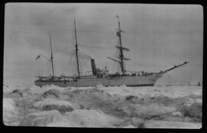 Image of 3-masted vessel, long bowsprit, in ice